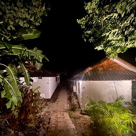 Kalani Bungalows, هاد ياو المظهر الخارجي الصورة