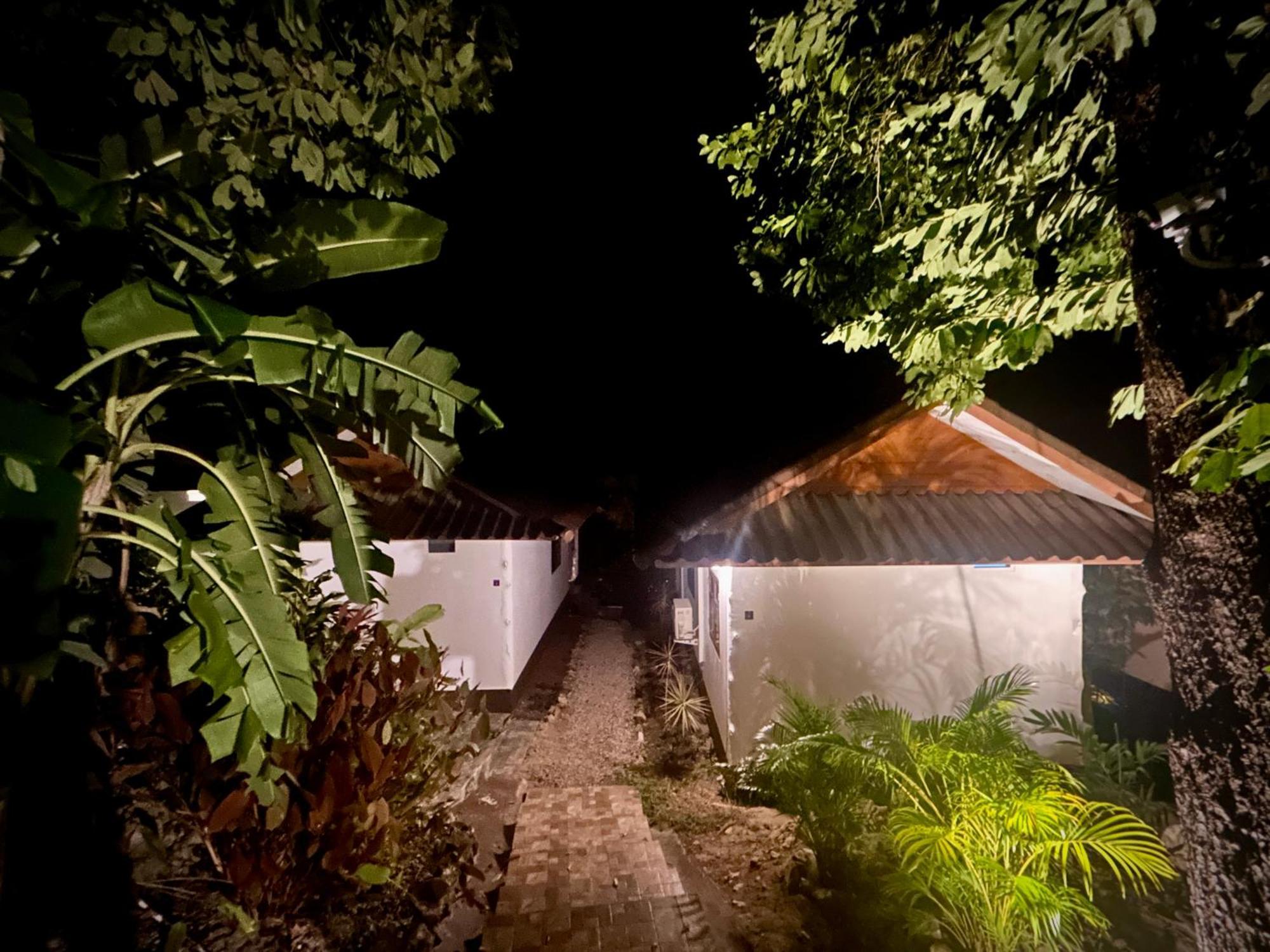 Kalani Bungalows, هاد ياو المظهر الخارجي الصورة
